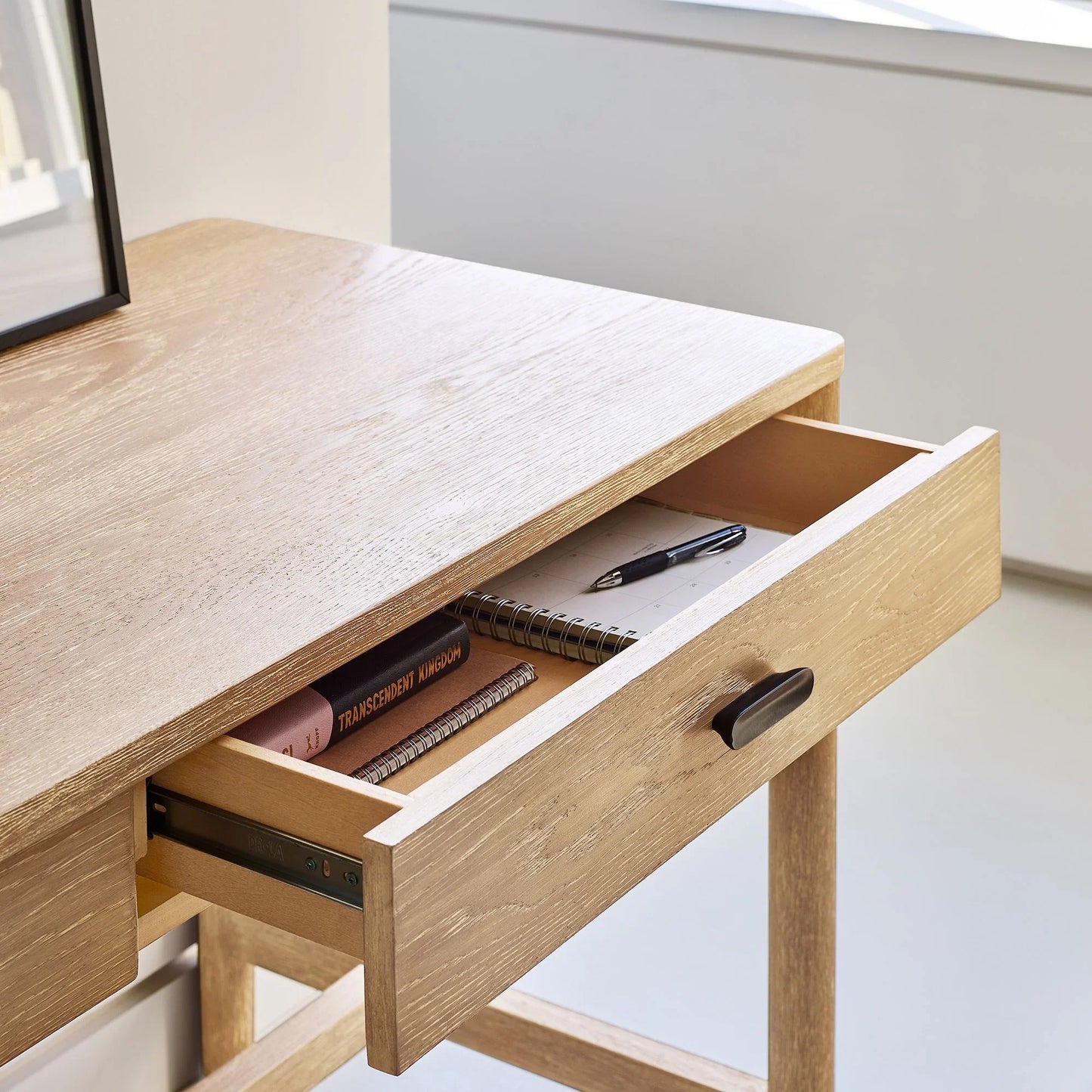 Desk Two Drawers Minimalist Design